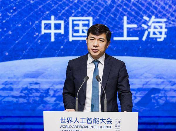 李彦宏|直击世界人工智能大会 · 李彦宏：将为行业培养500万AI人才