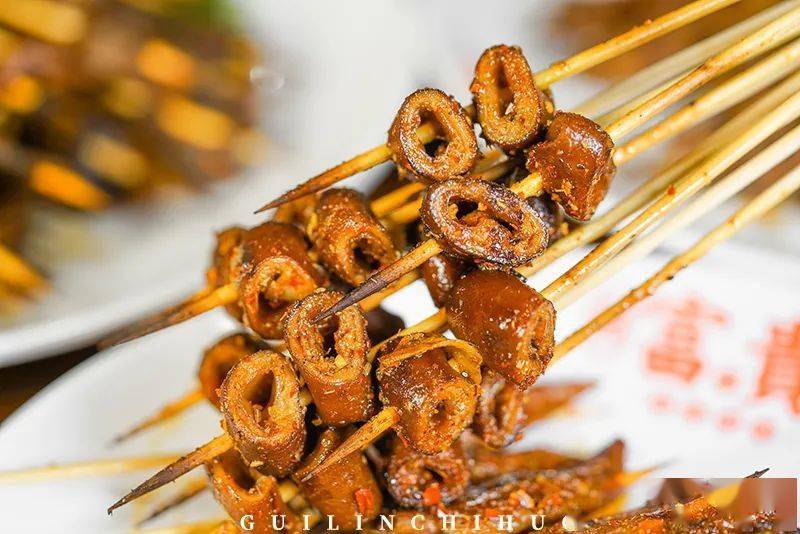 施家园|来吃的都是『富贵』人家！施家园的国潮烤肉店