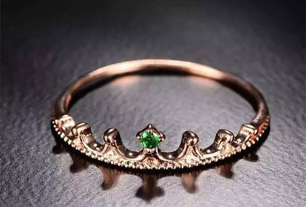 黄金|彩金戴久了竟然会掉色？不是买到假货，就是.....