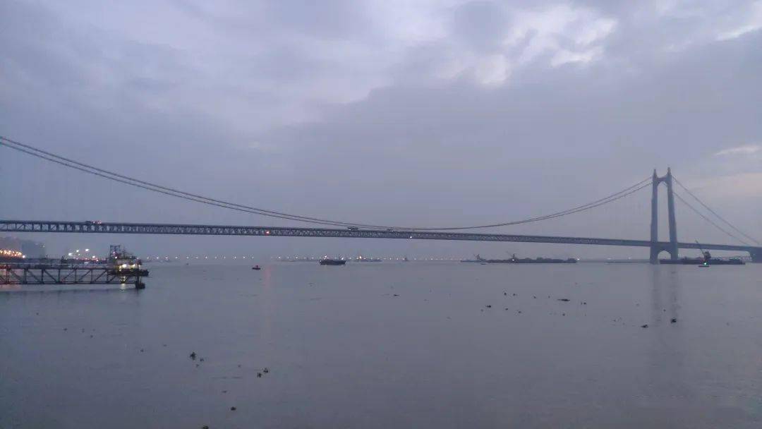 今晚19:50的岳阳洞庭湖大桥江面澧水石门水文站傍晚6:30断面测洪沅江