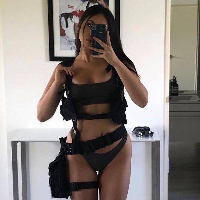 Esther|身材不输卡戴珊的华裔女鞋头，连Kylie、A妹都抢着帮她带货！