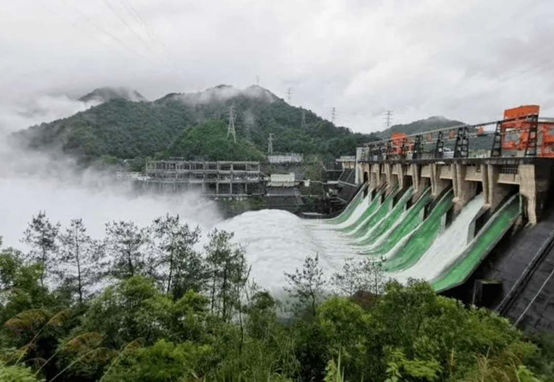 暴雨面前,他们是防洪减灾的急先锋;水工程联调,构建生命至上的保护网