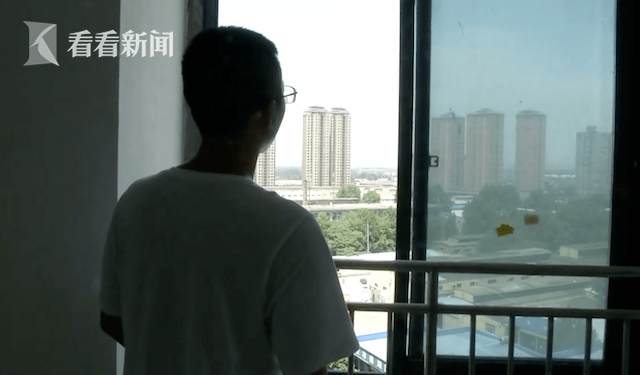 公寓|买两套公寓只有一扇门 想退？门也没有！