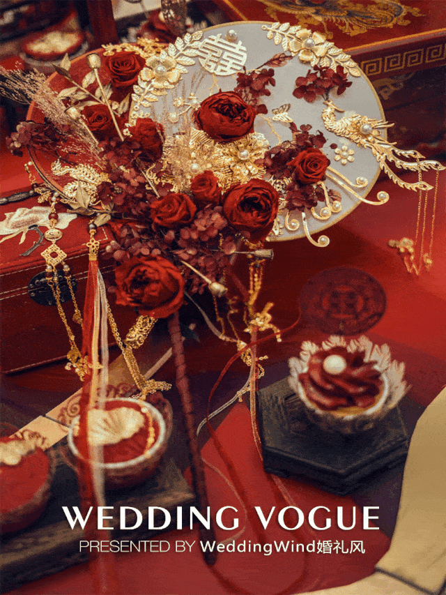 夫妻则深深一躬,自此同林飞鸟,情牵一世.