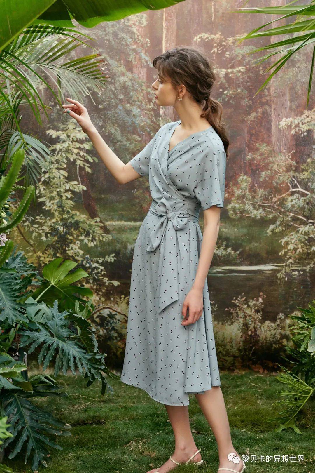 面料|上新|| 想买简约大方不过时的夏装？我精挑细选了这些