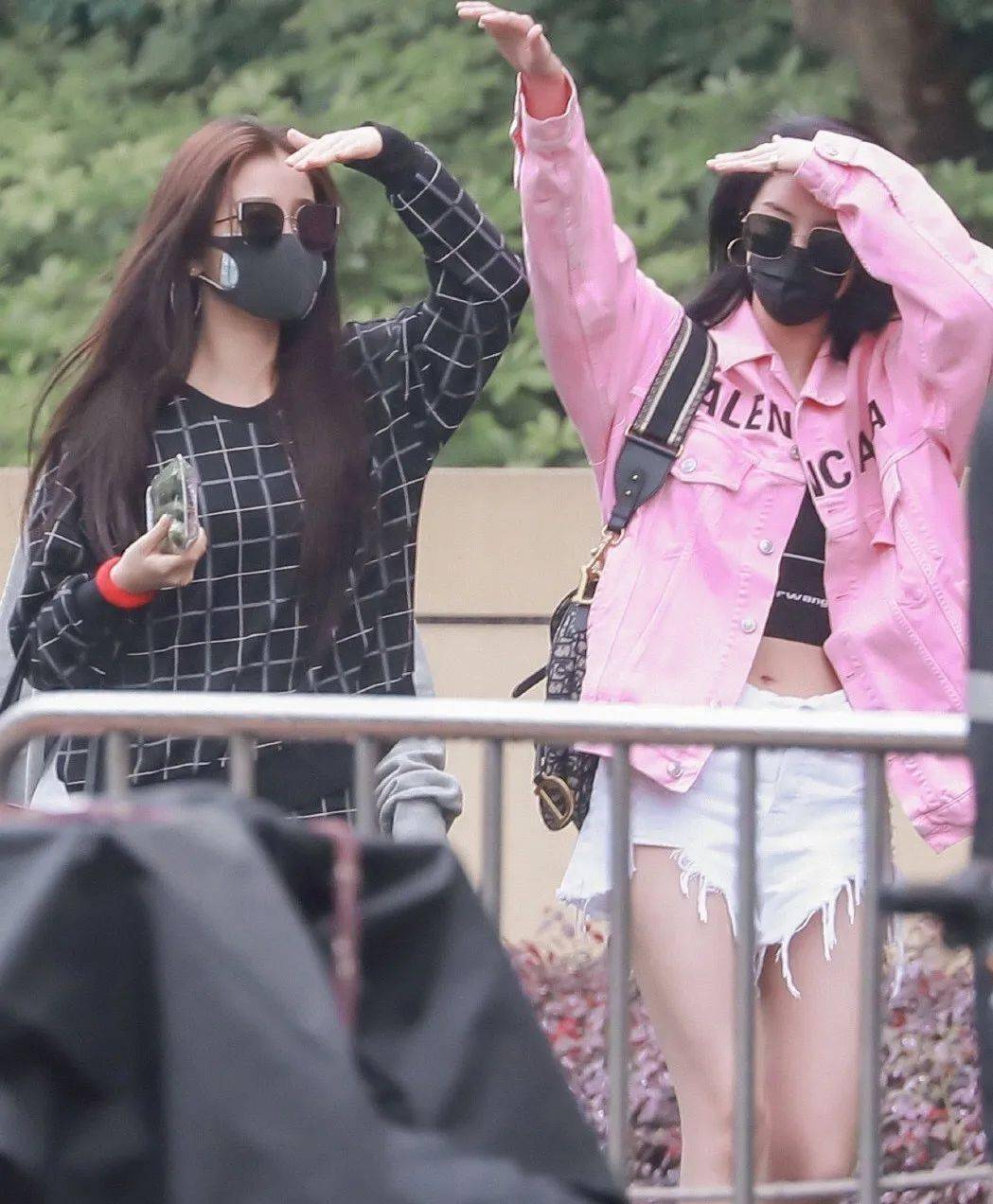 耿直|她是不是耿直人设立过头了？