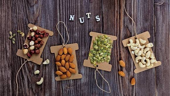 股东|本周迎近900亿市值解禁潮，IDG计划减持三只松鼠，5股东一年大赚120亿