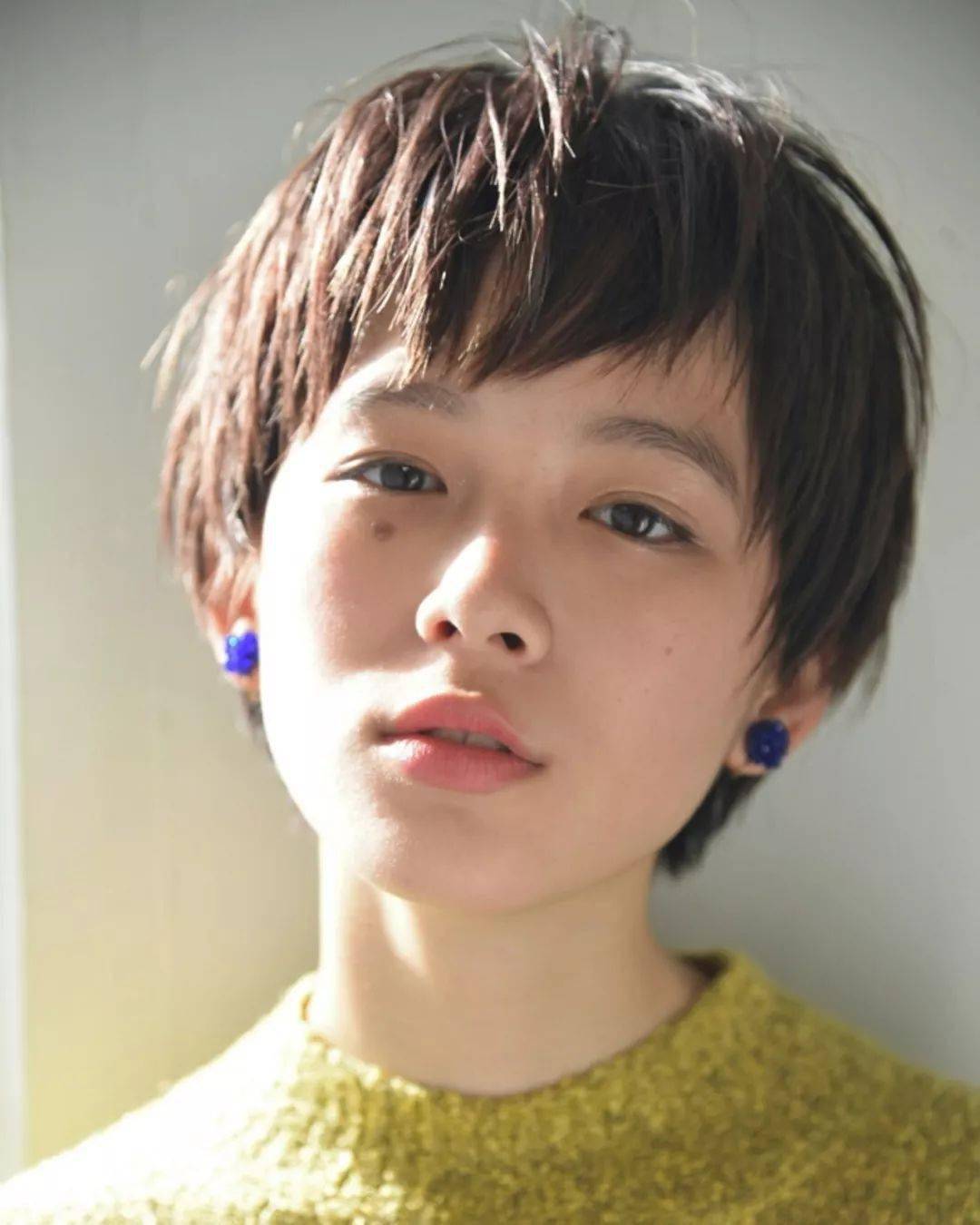 发型|22款热门日系发型告诉你：短发与刘海更配！