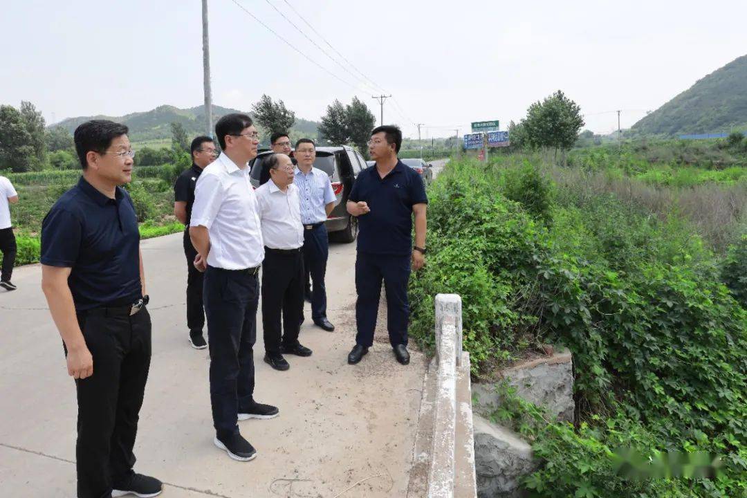 副市长刘宏军及相关部门负责人陪同检查.