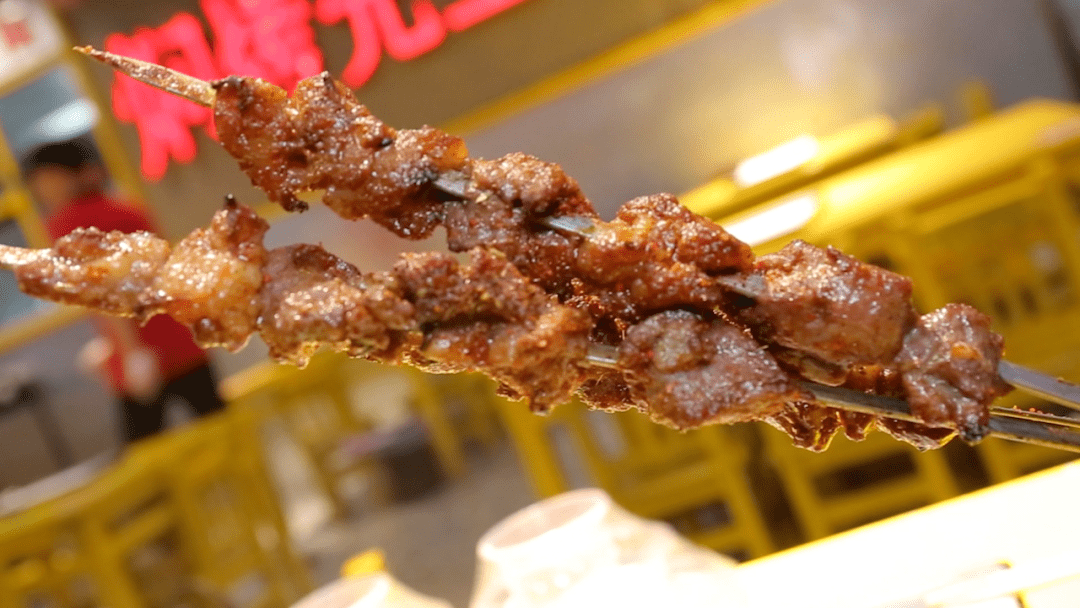 烧烤摊|居然是烧烤店的隐藏吃法挑战认知的特色菜