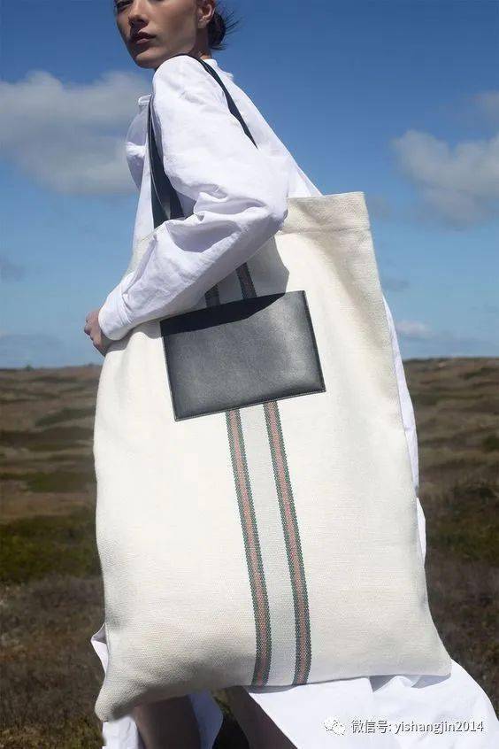 Tangle|团购 | 此生必收单品:极简美学代表作JS扭结相机包