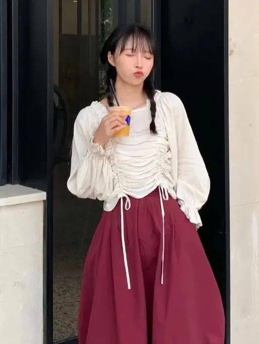 颜也|网红艳压范冰冰？想不到亚洲神颜也有这天。。。