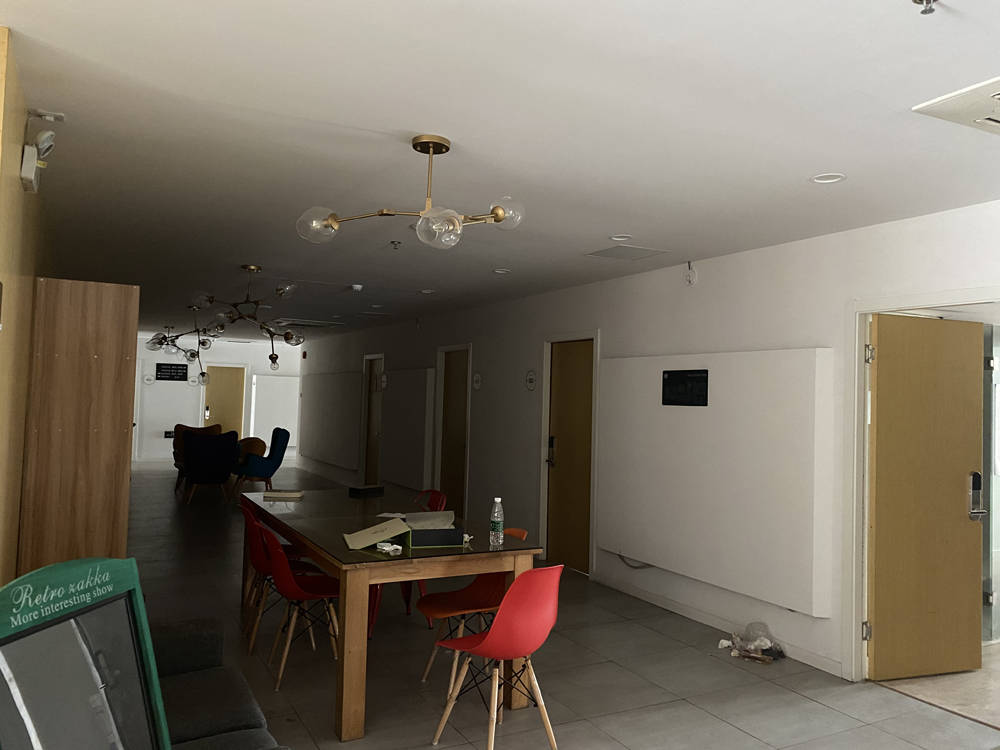 向时代|长租公寓“爆雷”不断，湾流国际打“游击”，车建新、郑永刚都踩坑