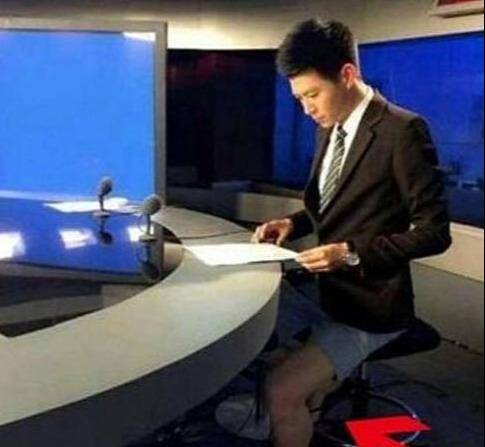 要求|《新闻联播》主持人妆容要求严格，下半身却穿成这样就出来了