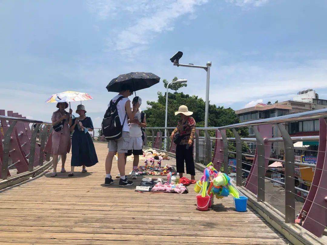 曾厝垵这样的店面一个月租金要十几万?!下辈