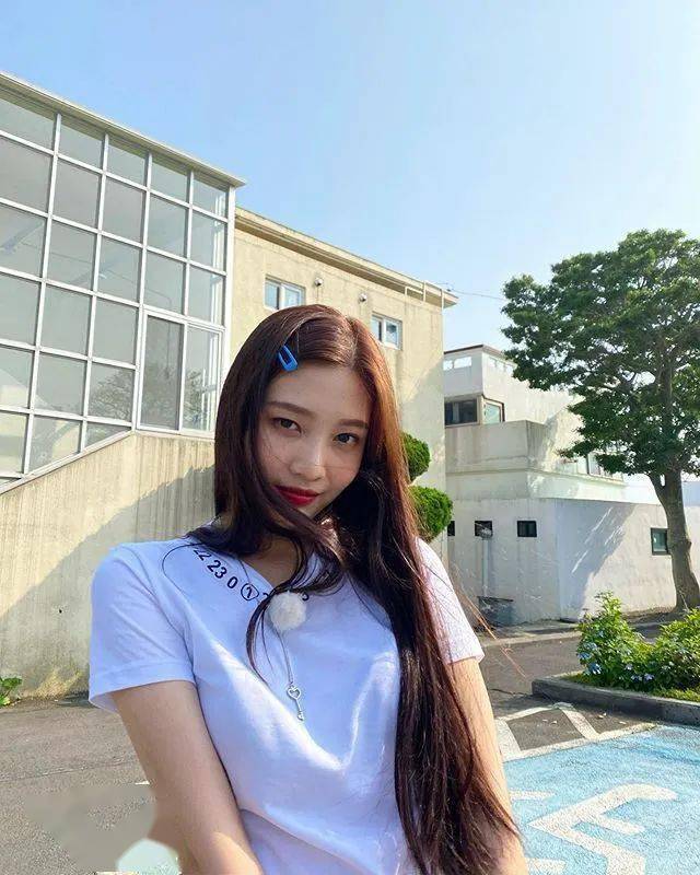 cr|比起渣女妆,这个欲而不骚的妆容才是高段位吧!