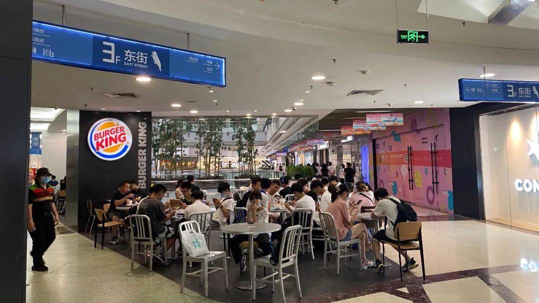 门店|汉堡王“过期”被央视点名，然而广州正佳店依然排长龙……