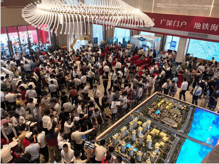 比高峰地铁还夸张的限流,在这里