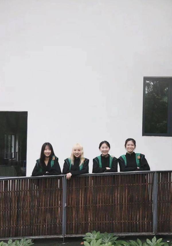 毕业|庚子年·毕业季，最美的青春在这里！快来下载你们的毕业合影