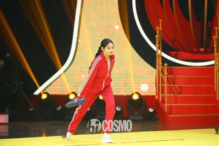 肌肤|美人计 | 把一万小时法则用在变美上的关晓彤,够狠