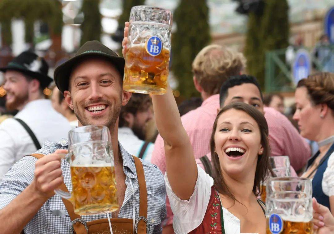 每到这个时候整个德国都是"啤酒味"哒