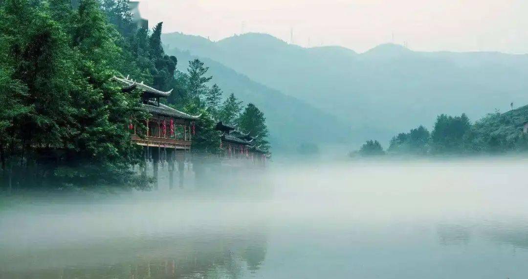 雨的诗词歌赋 bfad30d3c8ec4621a25e39389a9a4527.jpeg