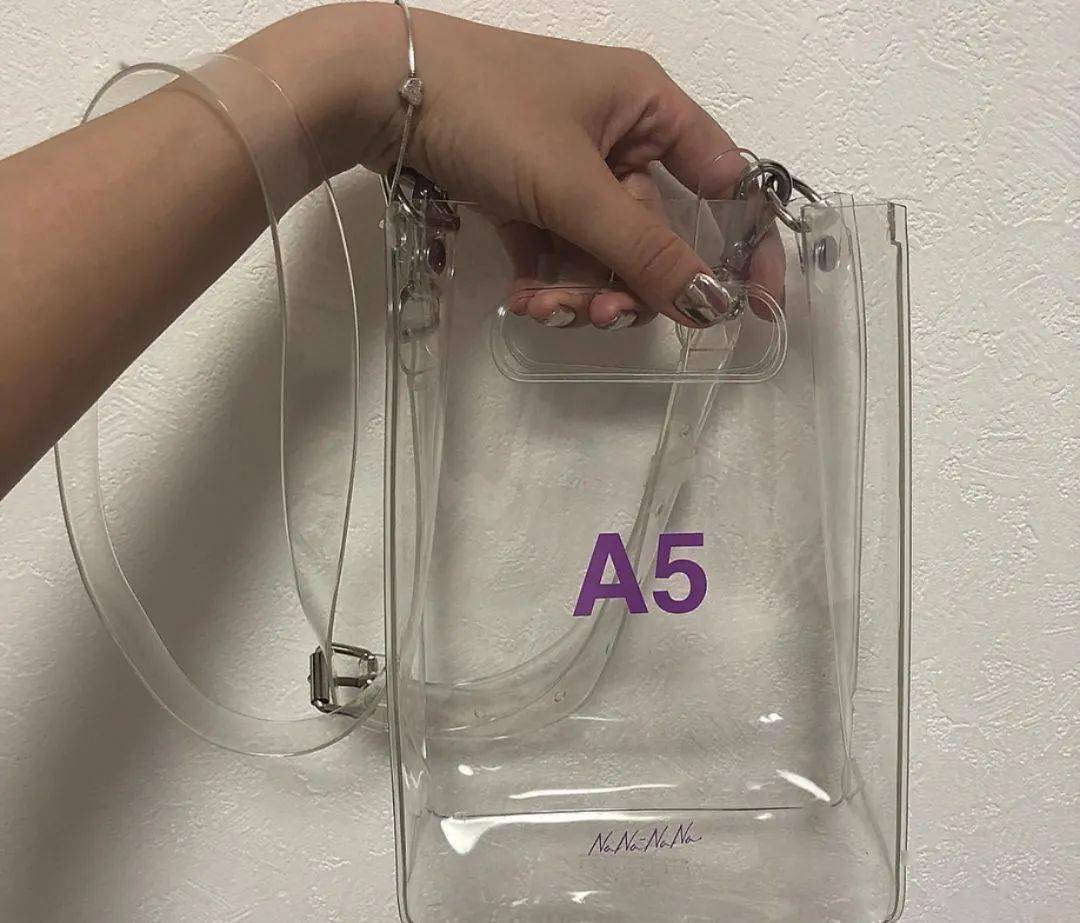 包包|平价好看不吃土!百元get攒足夏日仪式感的时髦包包!