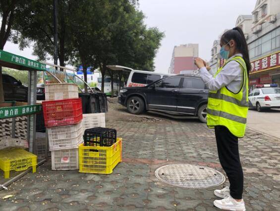 刘嘉玮|网格员、在线学习服务师……新职业成了大学生择业新热点