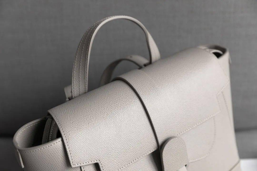 包包|小众包试背 | 通勤包该怎么选?我推荐这只