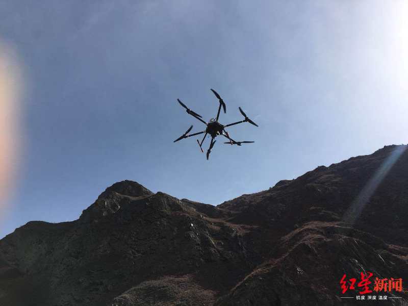 抗洪|聚焦新基建|对话顶尖飞手：5G、AI加持，无人机在抗洪抗疫一线大展身手