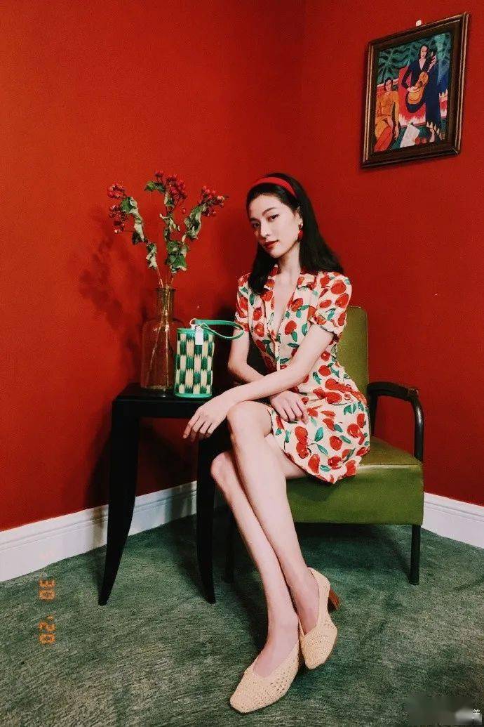 牌子|明星们夏天都穿什么牌子的衣服？