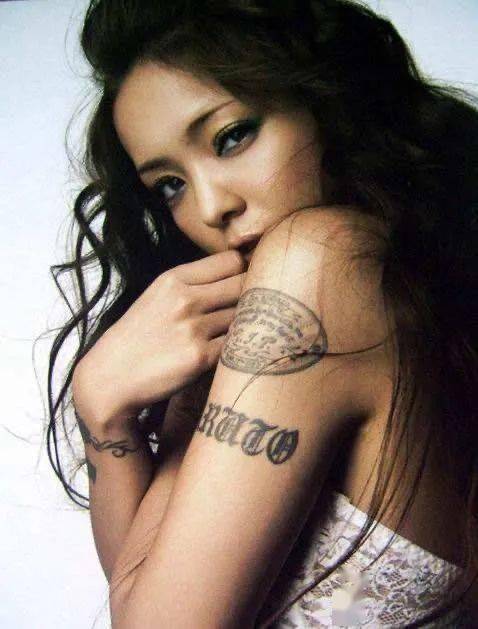 肤色|她们皮肤不白 也照样很美