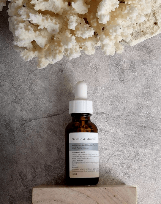 黑色素|薇娅直播间1分钟卖出10000瓶的美白精华，真的好用吗？