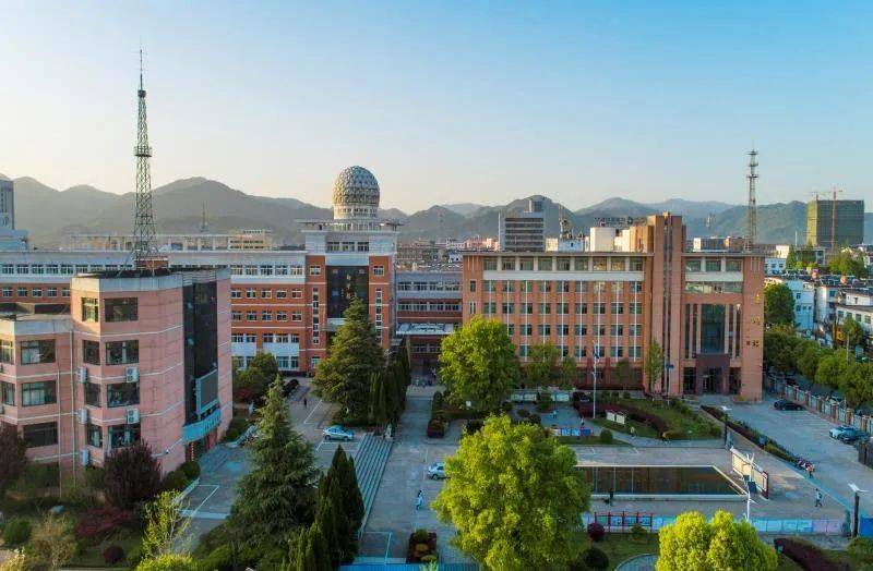 太湖中考2020刘羊成_太湖2020高中招生录取分数线公布!