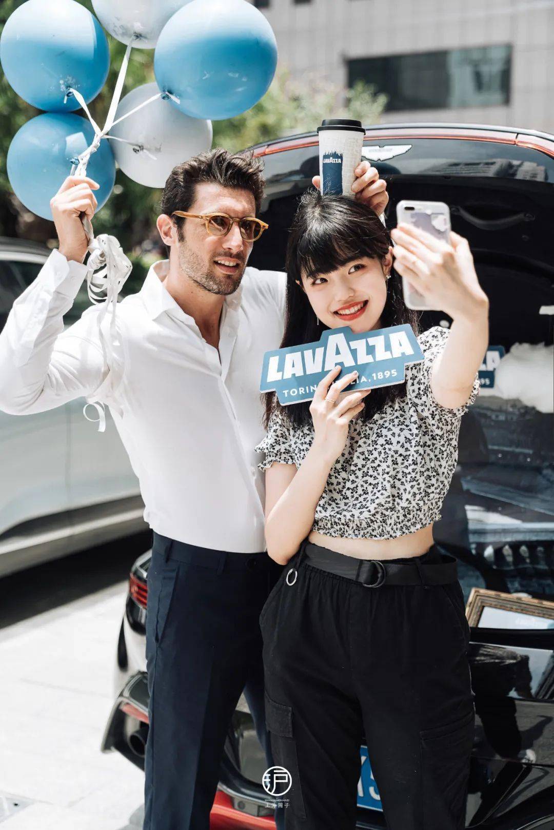 Lavazza|后天静安lady们的咖啡,居然是用阿斯顿马丁送来的!