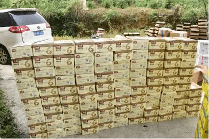 吴某军|你可信？2盒“网红坚果”竟牵出千万大案！