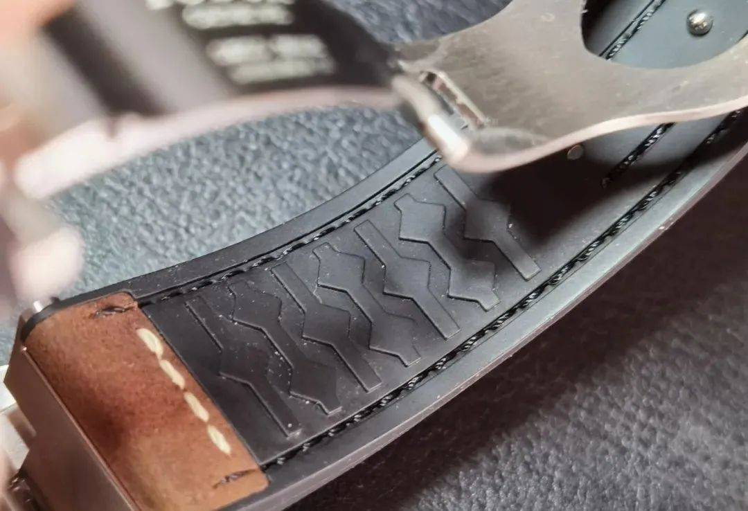 表带|细手腕也能驾驭的帝舵P01 质感出奇的好