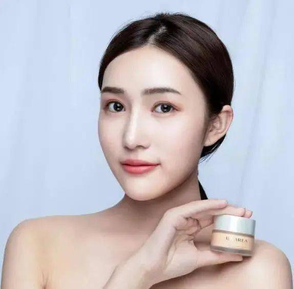 陈数|43岁的陈数演“女配”竟艳压女主佟丽娅,看了她的状态,我果断种草了这个东西......