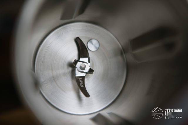 机身|隔壁小孩都馋哭了！奶爸的养娃神器：轻松搞定一日三餐