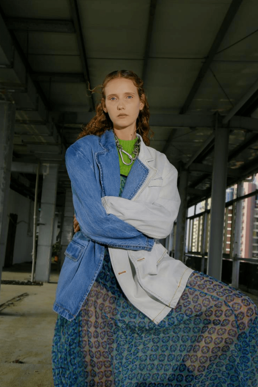 衣柜|“无性别穿搭”正当时,从另一半的衣柜里穿出时髦