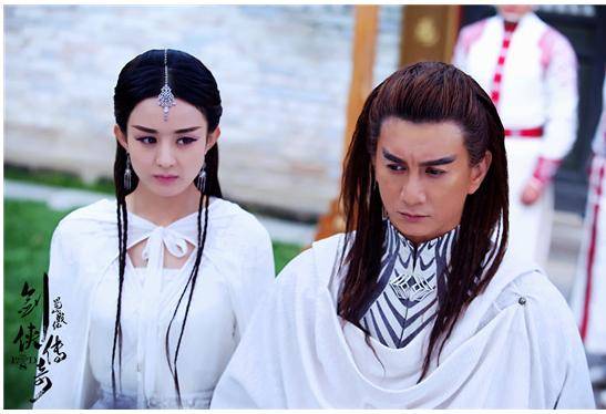 张翰|原创赵丽颖和李易峰等都演过感情戏，却将激吻给了张翰