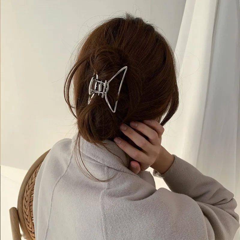 女孩|中了酷女孩的毒，不穿金但必须戴银！