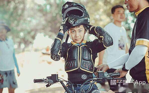 模样|原创还记得《爸爸去哪儿》的康康吗？他现在长这样