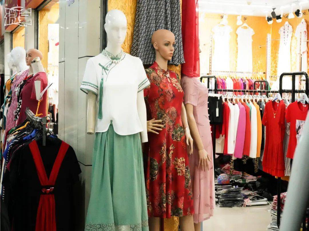 石龙|开业12年，东莞这家服装批发城，怎么样了！