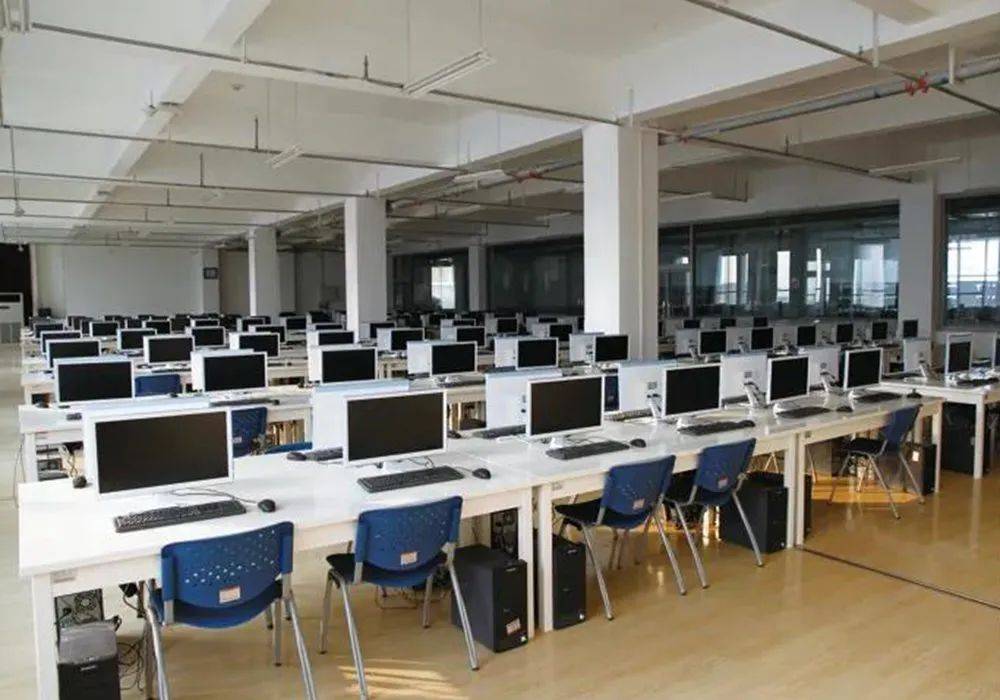 教学|招生季 | 山东外国语职业技术大学“拍了拍”你招生简章了解一下