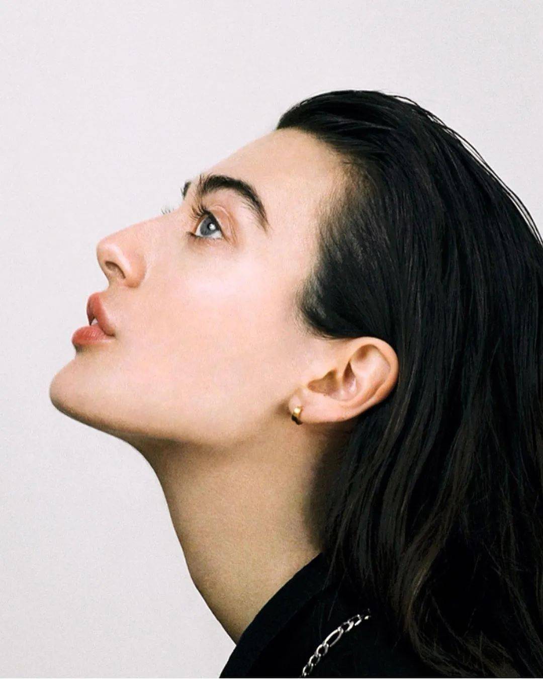 Louise|浓 颜 系 美 人，绝！