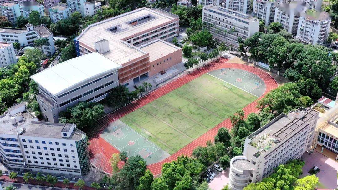 珠海市前山中学 三年,我们在这里洒下汗水和泪水 珠海市紫荆中学凤凰