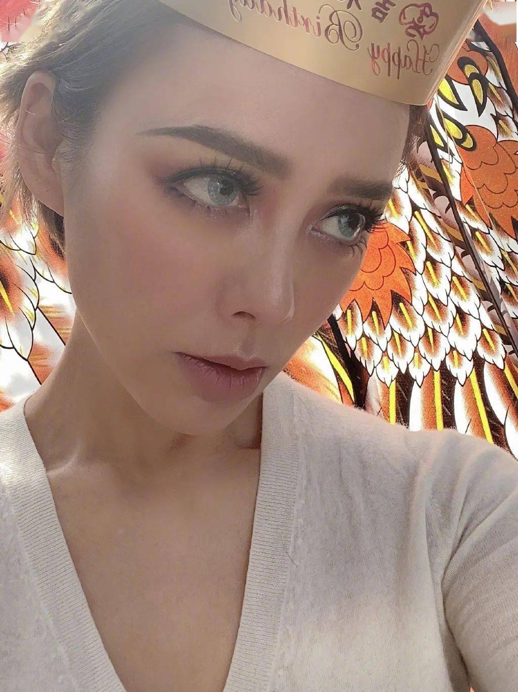 出圈|飒出圈的宁静妆，不是敢化是会化