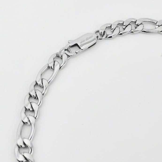 充满伯贤style的饰品细节公开，边总监审美太可了