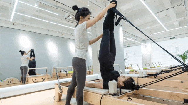 普拉提|“乘风破浪的姐姐们”疯狂痴迷？福州这家“大长腿训练场”我pick了！